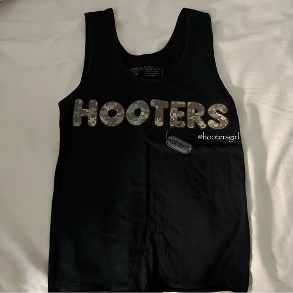 🦉Authentic H👀ters Camo Uniform Tank Top🦉 - Picture 1 of 2